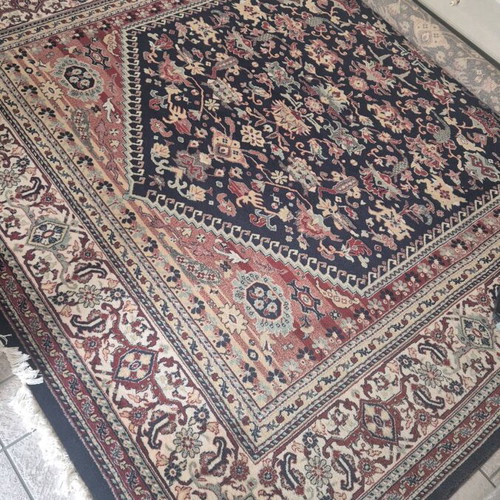 Handmade oriental rug like new 240x300