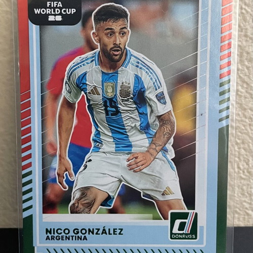 2025-26 Panini Donruss Road to World Cup Parallel Red and Green Nico Gonzalez #159 like new