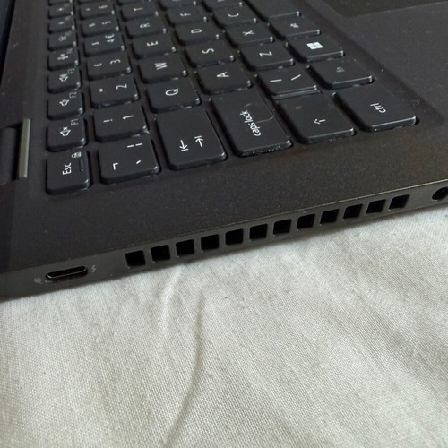 Dell Latitude 7430 laptop i5-1250P 16GB 256GB NVMe Windows 11 Pro