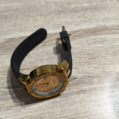 Loisir women's watch gold with black strap like new