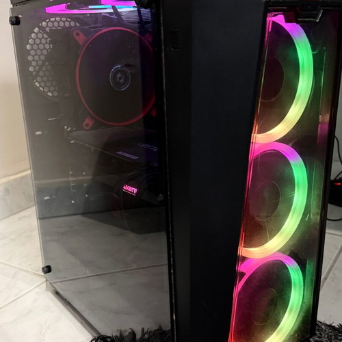 Gaming PC RTX 3060 Ti i5-10600K 16GB RAM Z490 SSD like new