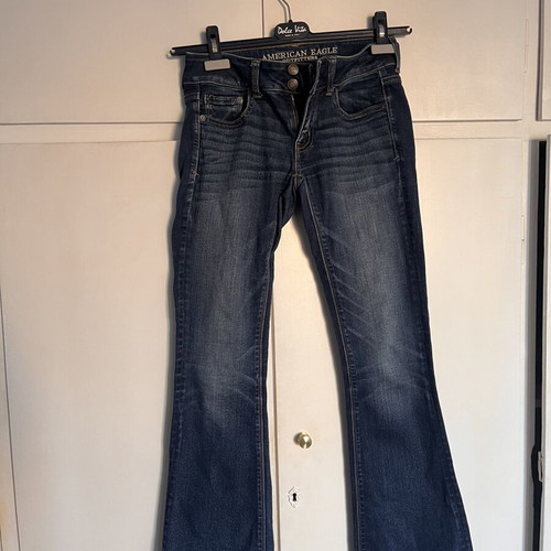 Τζιν American Eagle μεταχειρισμένο, καμπάνα, μέγεθος small, μπλε