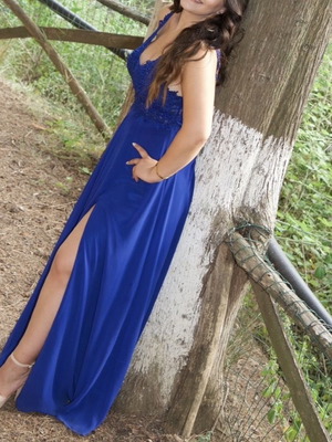 Μπλε μαξι φόρεμα μεταχειρισμένο με σκίσιμο και ζιργκόν, μέγεθος M