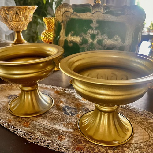 Vintage gold metal vases/caspo and flowerpots elegant pair 16cm