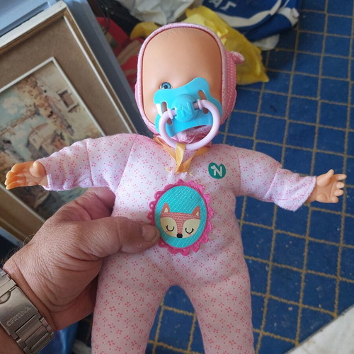 Nenuko soft doll with 5 functions in good condition