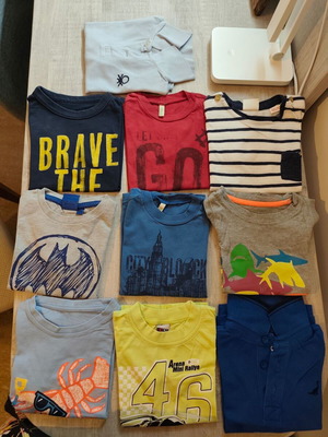 T-shirts pack of 10 for boys like new, includes Benetton, Mothercare, Zara, DMN