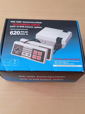 Mini Game Anniversary Edition retro console with 620 classic games