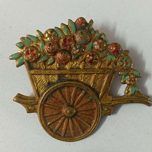 Vintage bronze brooch like new