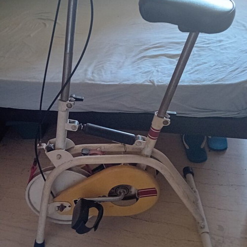 Stationary Exercise Bike like new