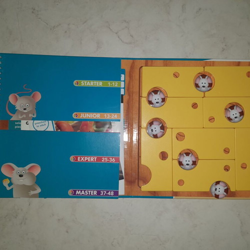 Brain Cheeser magnetic puzzle game like new, educational 6+