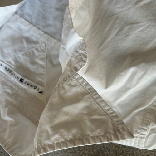 TOMMY HILFIGER No 6 (XS) white long sleeve used.