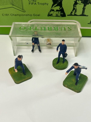 Subbuteo bench with coaching team used, vintage 80s