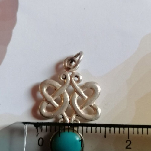 Silver 925 pendant new with Celtic design and turquoise stone