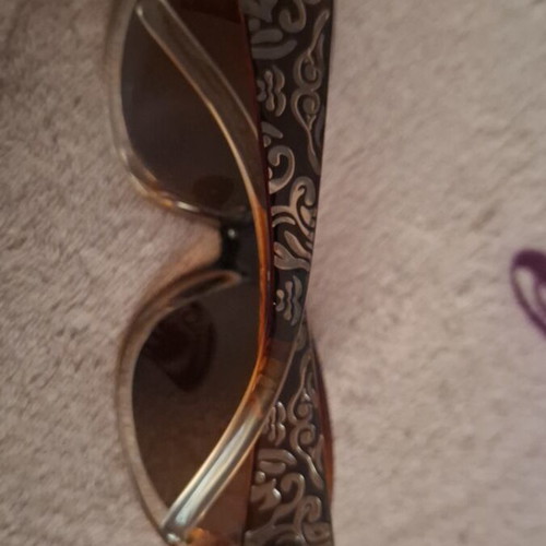 Women's brown sunglasses new with zircon and engraving
