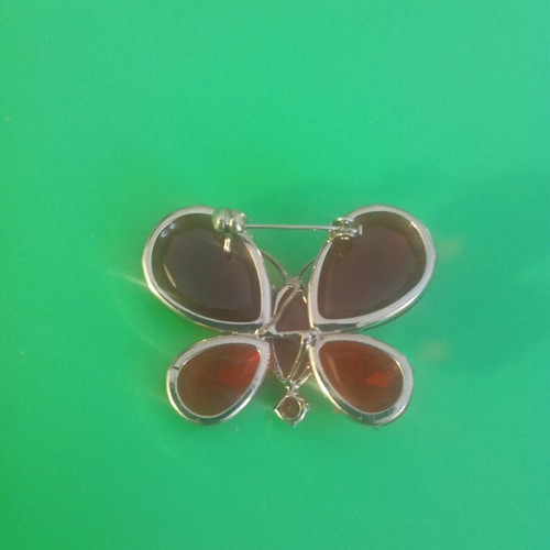 Vintage pin used 5cm 4cm
