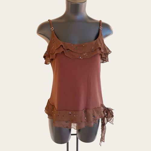 Brown strap top used, size L, elastic