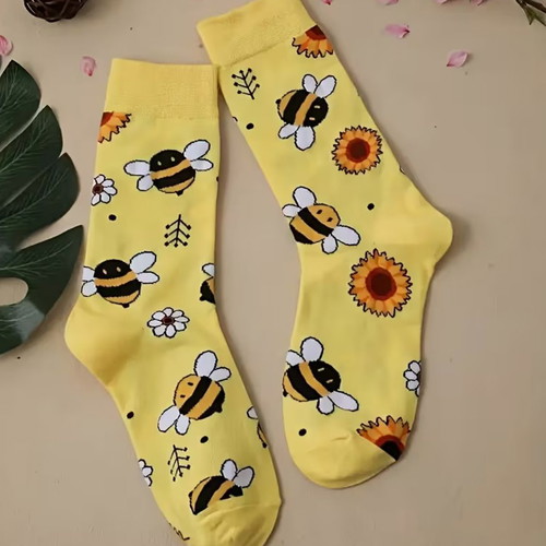 Socks with bees new, cheerful design