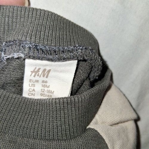 Baby sweatshirts winter used, 1-2 years old