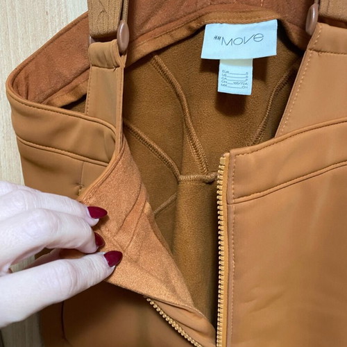 H&M ski pants with suspenders like new, mustard color