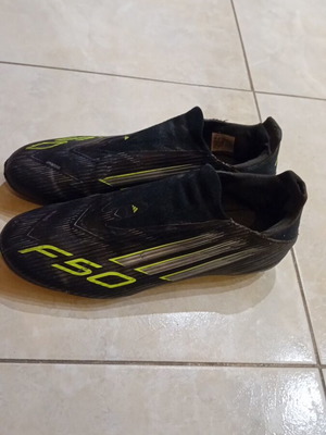 Adidas F50 League Laceless FG/MG shoes like new, size 44, black and green