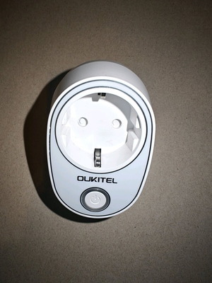 Oukitel P2 single smart Wi-Fi power socket white like new