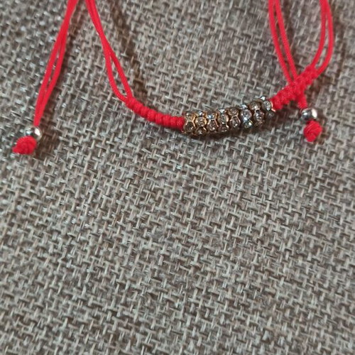 Bracelet new, red, very beautiful