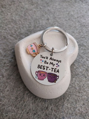 Besties keychain new, silver