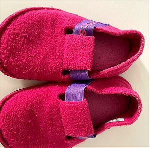 Crocs slippers for girls c12