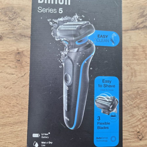 Braun Series 5 electric shaver 51-B1000s new