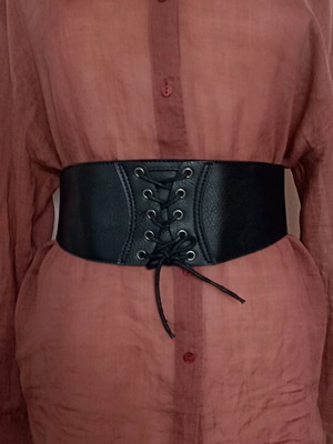 Corset belt like new, black with lace-up detail