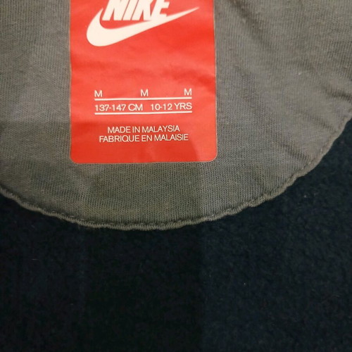 Nike jacket used, gray and red, size 140 cm