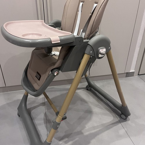 Bebe Stars Highchair like new