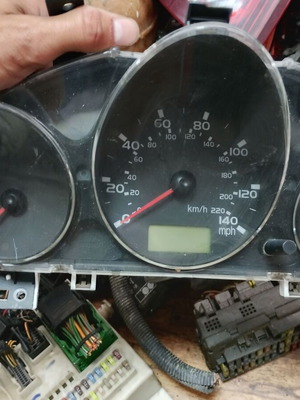 Mitsubishi Colt 2005 1.3 Petrol speedometer used, MR951770