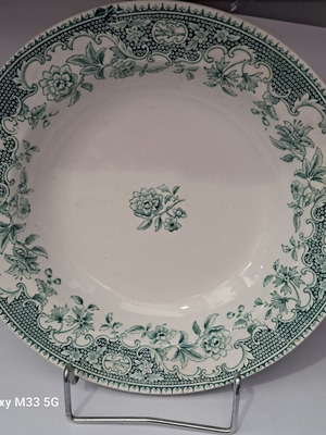 Collectible Belgian plate 1920-1927, Guadeloupe design