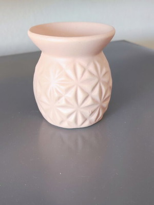 Aromatherapy diffuser small light pink