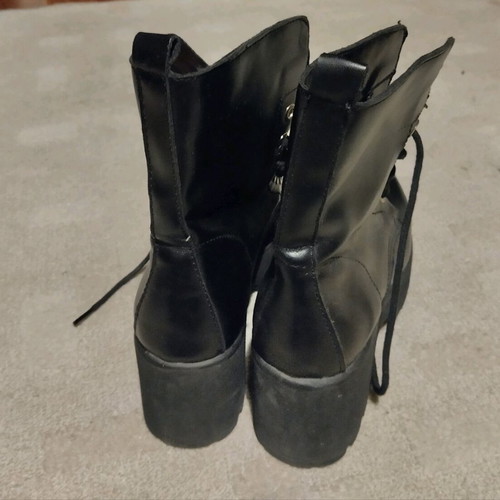 Lace-up boots used, size 39, black