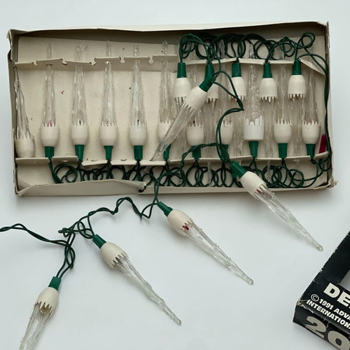 Christmas multicolor Delux icicle lights vintage 1991, 20 collectible