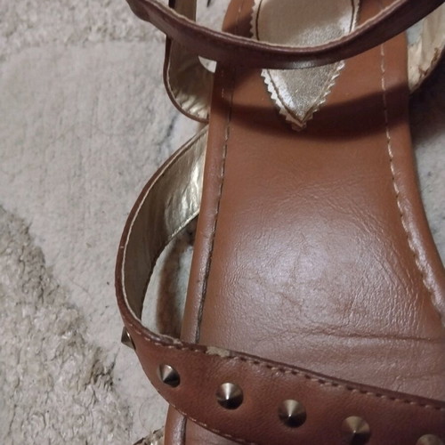 Boho-Chic sandals used with studs and ankle strap brown