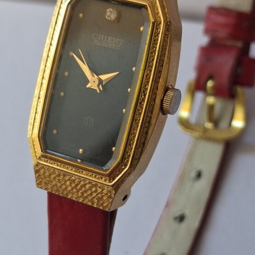 Orient women's watch used, black dial, gold case