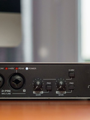 Steinberg UR242 audio interface like new