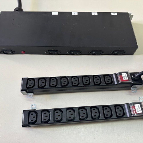 Hewlett-Packard EO4501 Modular PDU 24A with 2 power strips for rack like new