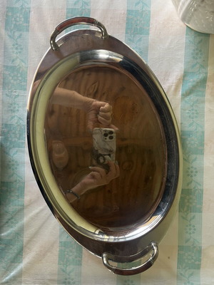 Serving tray for home