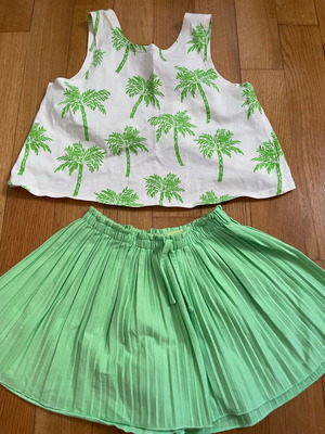 Girls' clothes for ages 6-8