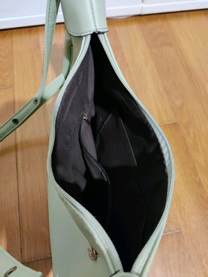 NR handbag like new