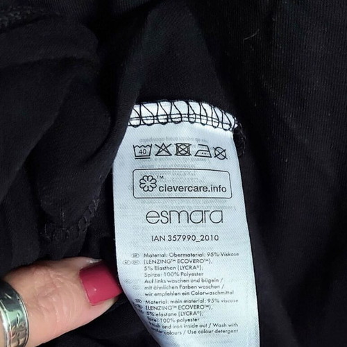 Esmara women's tunic like new, sizes 2XL to 4XL, lace back