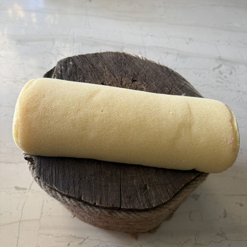 Hand Support Pillow used, ideal for nail technicians or tendonitis