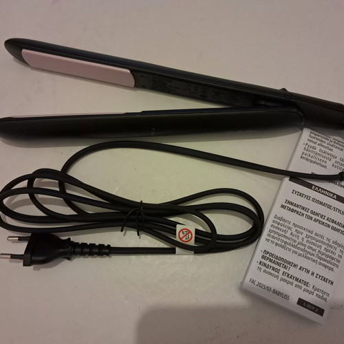 Babyliss Smooth Ceramic Styler ST241E hair straightener new