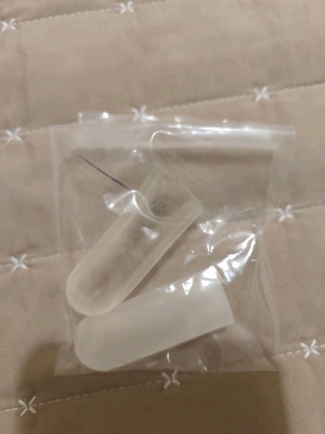 Protective toe ring caps size M new polymer gel