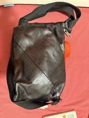 Slang Barcelona black shoulder bag used with wear