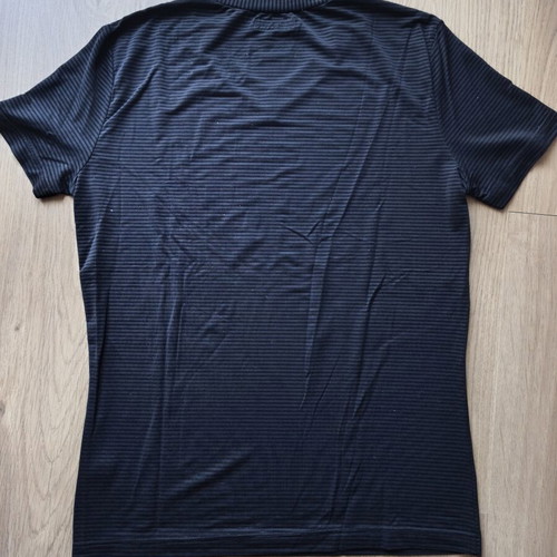 Emporio Armani black striped T-shirt used, size Large slim fit